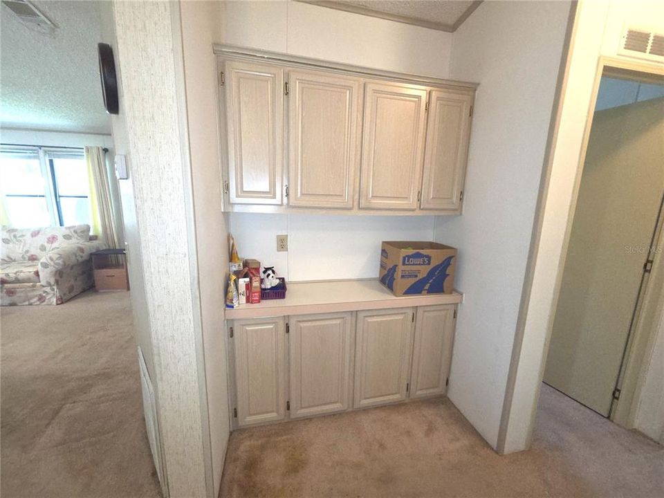 For Sale: $132,900 (2 beds, 2 baths, 1040 Square Feet)