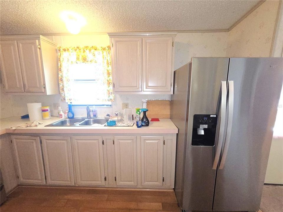 For Sale: $132,900 (2 beds, 2 baths, 1040 Square Feet)