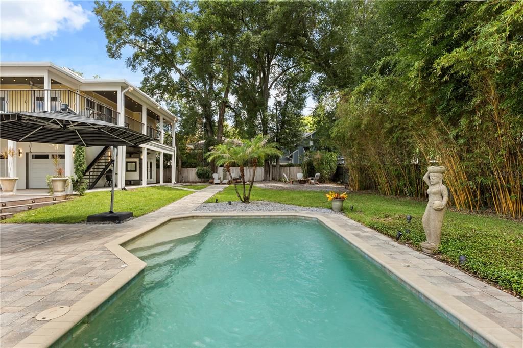 Activo con contrato: $1,049,000 (4 camas, 3 baños, 2634 Pies cuadrados)