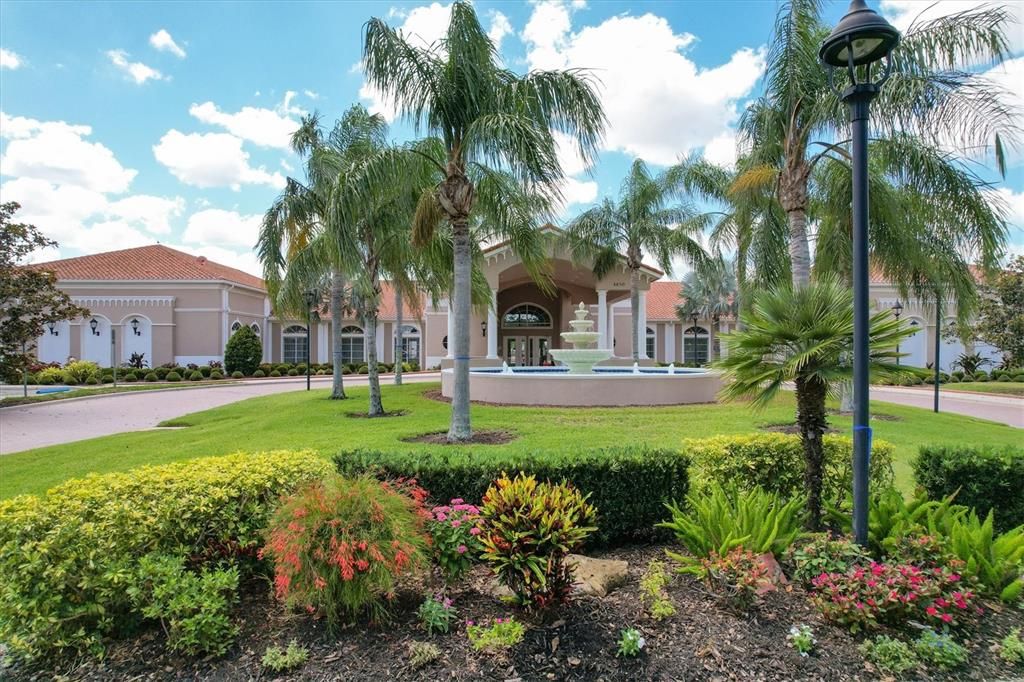 Activo con contrato: $429,900 (2 camas, 2 baños, 1674 Pies cuadrados)