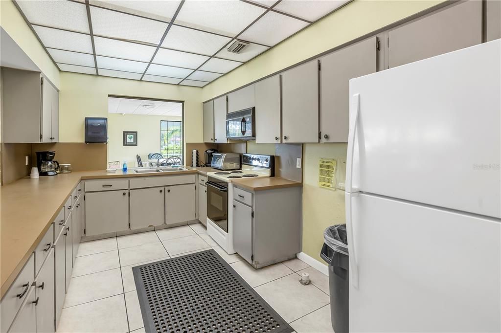 En Venta: $215,000 (2 camas, 2 baños, 1075 Pies cuadrados)