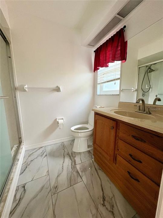 В аренду: $1,695 (2 спален, 2 ванн, 1000 Квадратных фут)