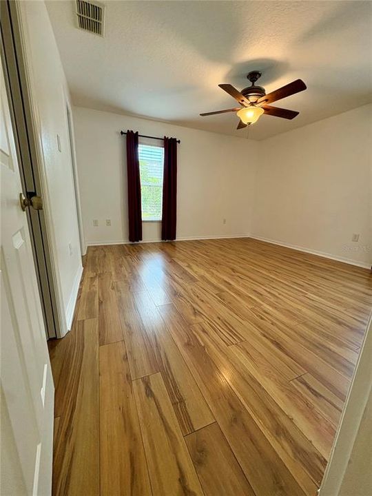 В аренду: $1,695 (2 спален, 2 ванн, 1000 Квадратных фут)