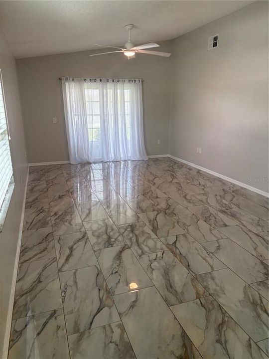 В аренду: $1,695 (2 спален, 2 ванн, 1000 Квадратных фут)