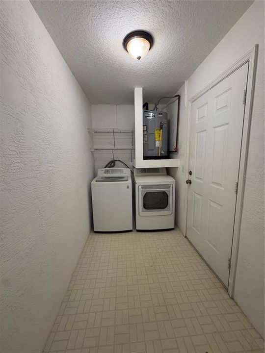 В аренду: $1,695 (2 спален, 2 ванн, 1000 Квадратных фут)