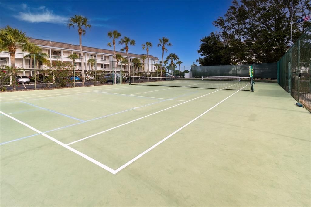 En Venta: $479,000 (2 camas, 2 baños, 1072 Pies cuadrados)