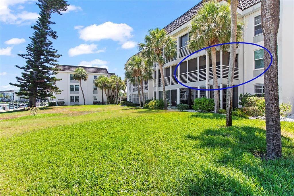 En Venta: $479,000 (2 camas, 2 baños, 1072 Pies cuadrados)