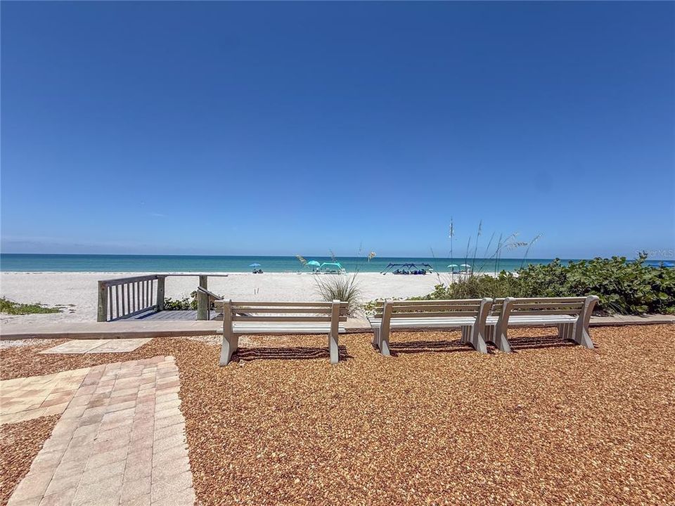En Venta: $479,000 (2 camas, 2 baños, 1072 Pies cuadrados)