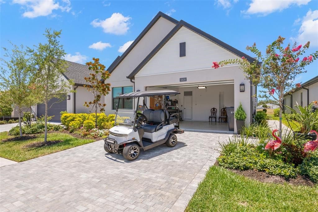 For Sale: $409,900 (3 beds, 2 baths, 1805 Square Feet)