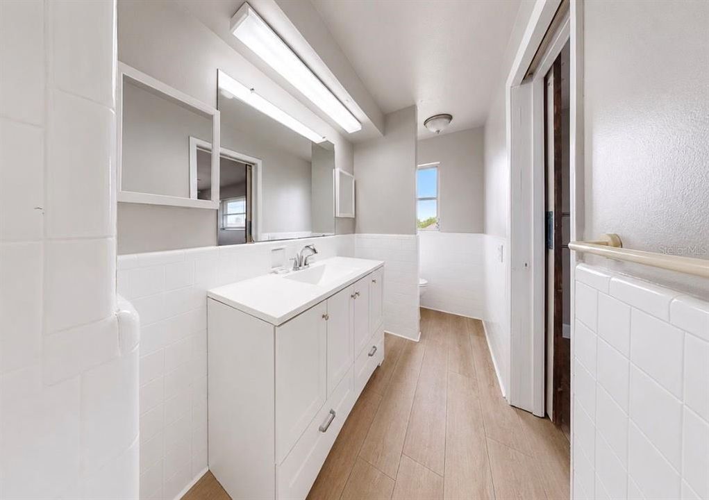 В аренду: $3,000 (4 спален, 2 ванн, 1674 Квадратных фут)