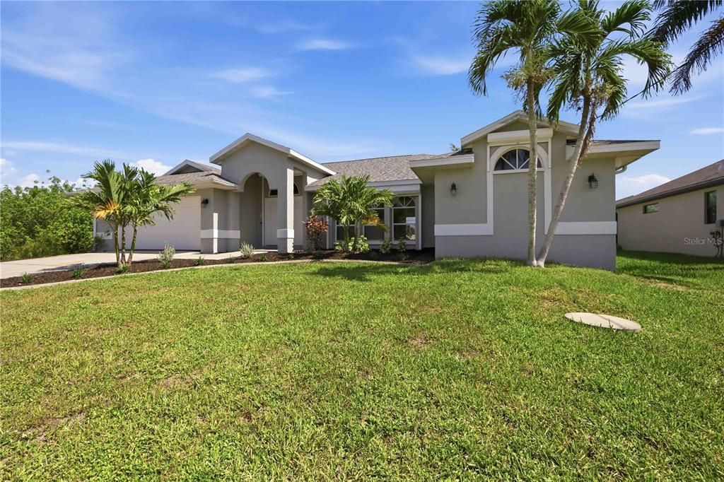 En Venta: $575,000 (3 camas, 2 baños, 2166 Pies cuadrados)