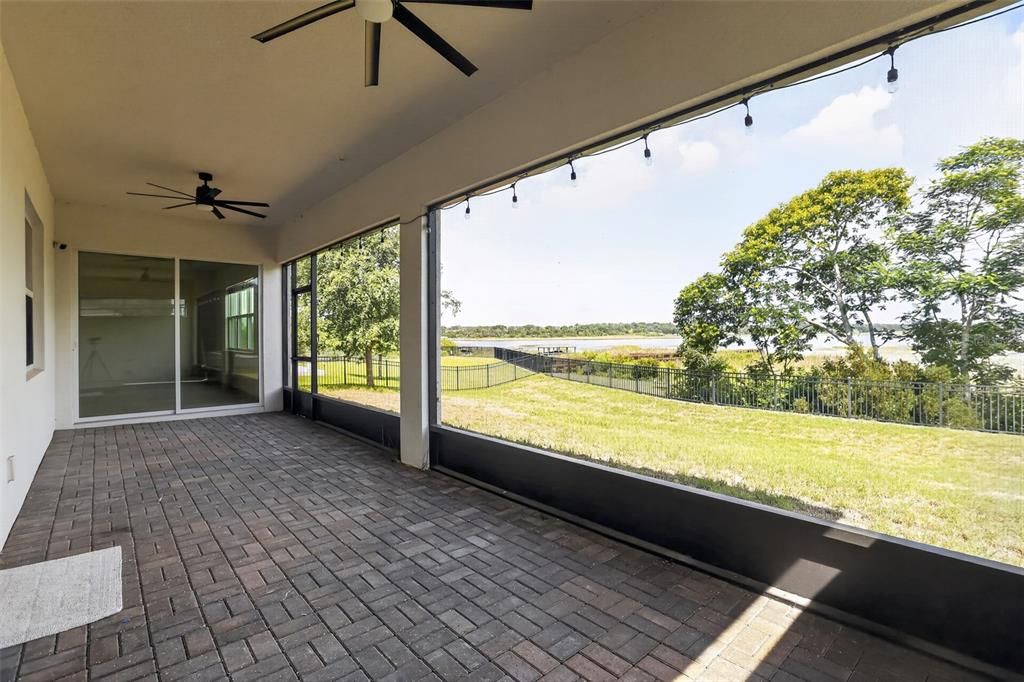 En Venta: $1,224,900 (6 camas, 4 baños, 5277 Pies cuadrados)