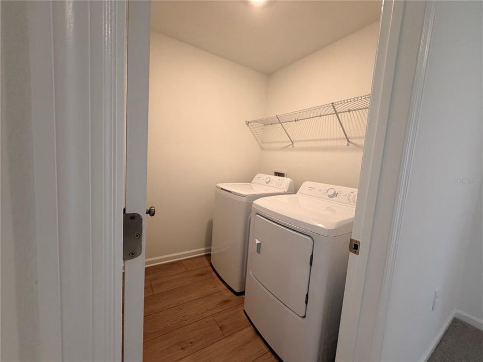 В аренду: $2,250 (3 спален, 2 ванн, 1664 Квадратных фут)