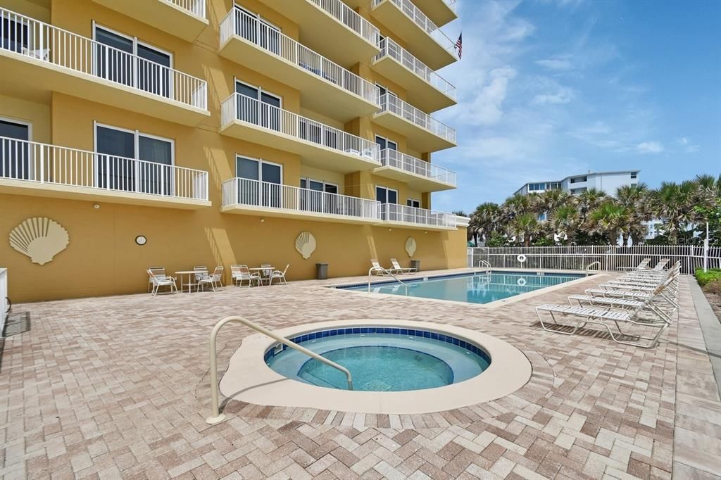 For Sale: $1,125,000 (3 beds, 3 baths, 2226 Square Feet)
