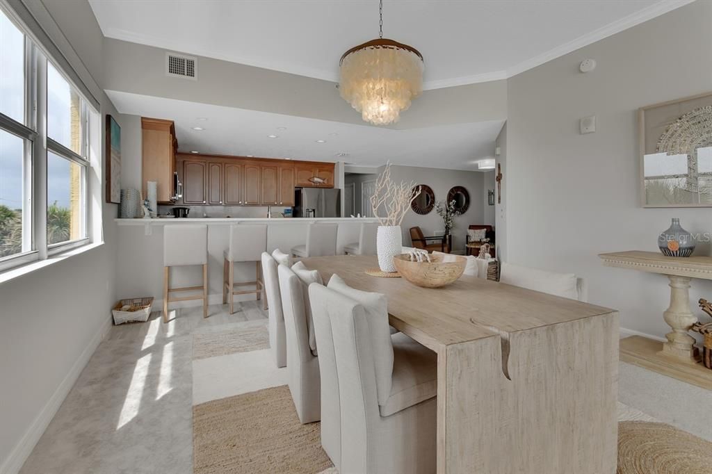 For Sale: $1,125,000 (3 beds, 3 baths, 2226 Square Feet)