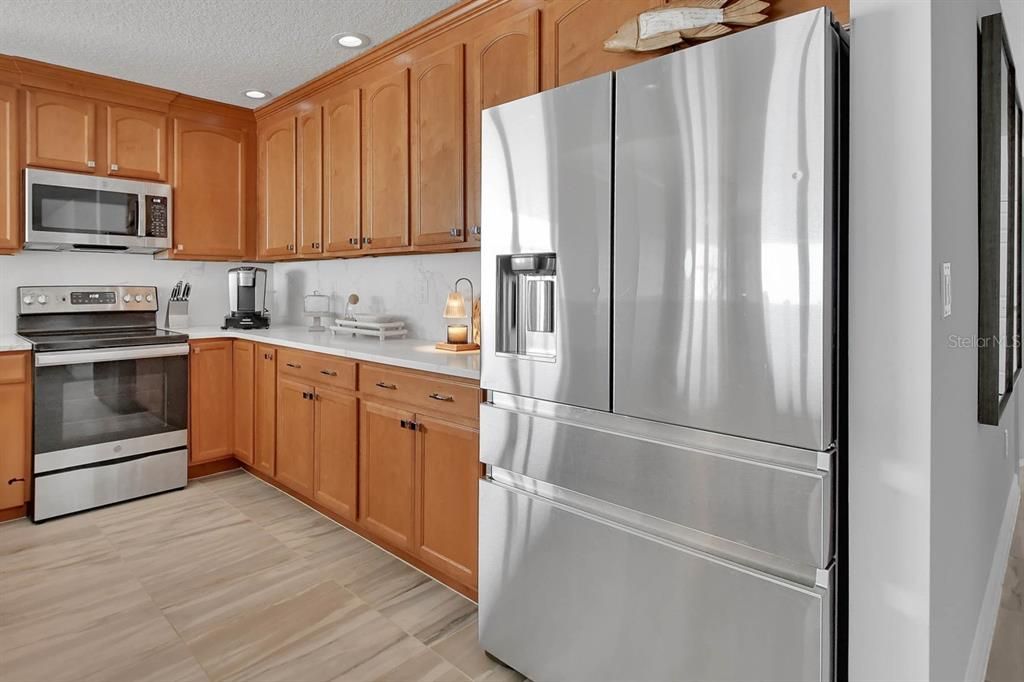 For Sale: $1,125,000 (3 beds, 3 baths, 2226 Square Feet)