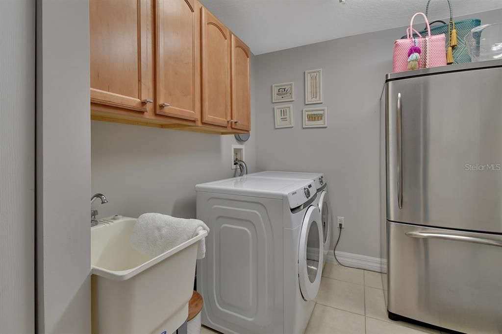 For Sale: $1,125,000 (3 beds, 3 baths, 2226 Square Feet)