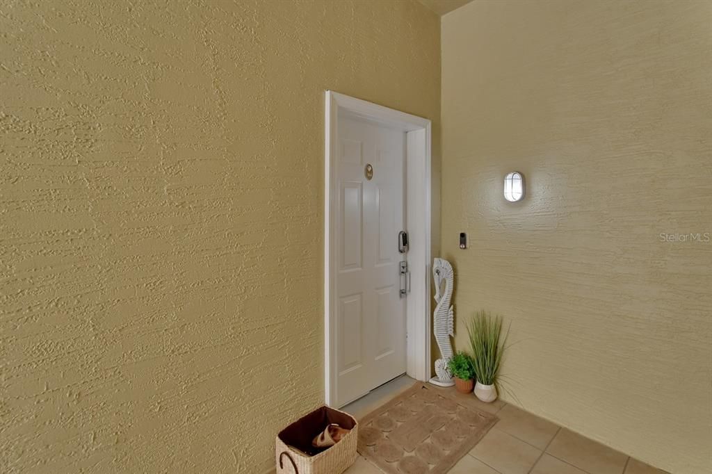 For Sale: $1,125,000 (3 beds, 3 baths, 2226 Square Feet)