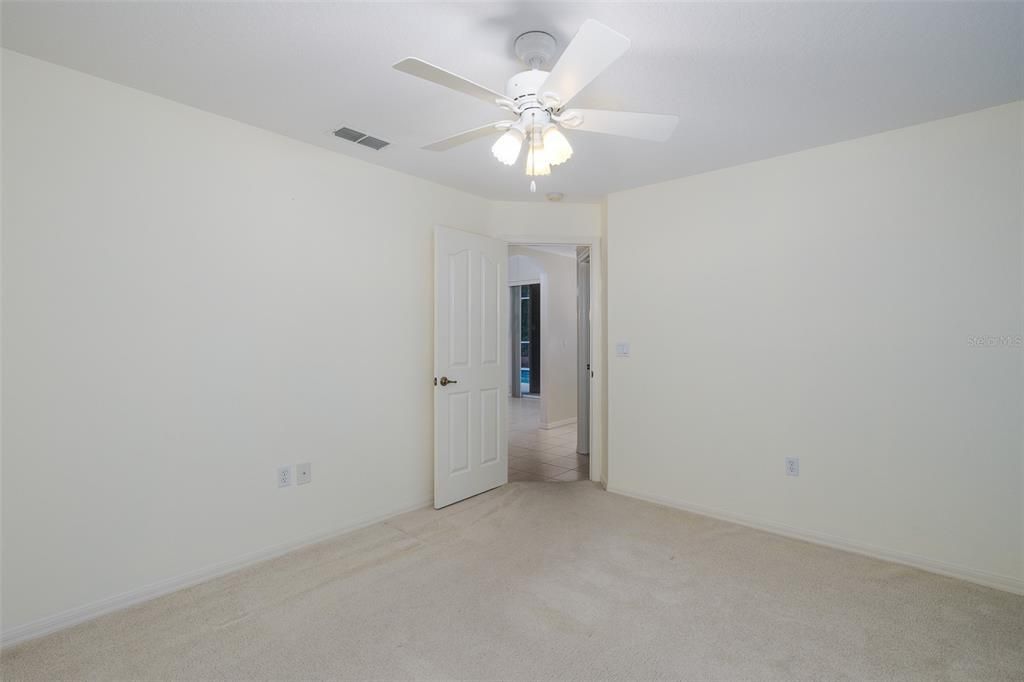 For Sale: $410,000 (3 beds, 2 baths, 2098 Square Feet)