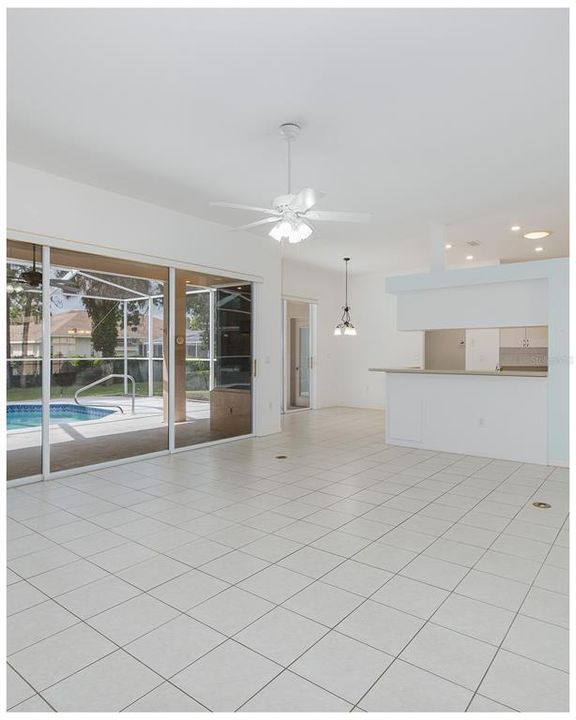 For Sale: $410,000 (3 beds, 2 baths, 2098 Square Feet)