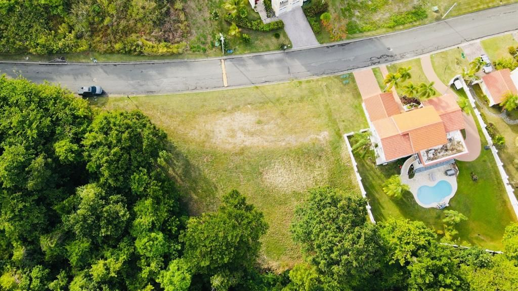 En Venta: $245,000 (0.39 acres)