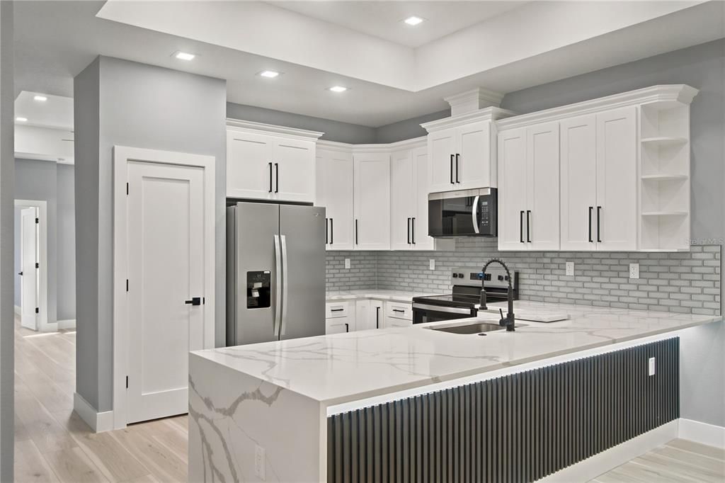 For Sale: $599,900 (0 beds, 0 baths, 2886 Square Feet)