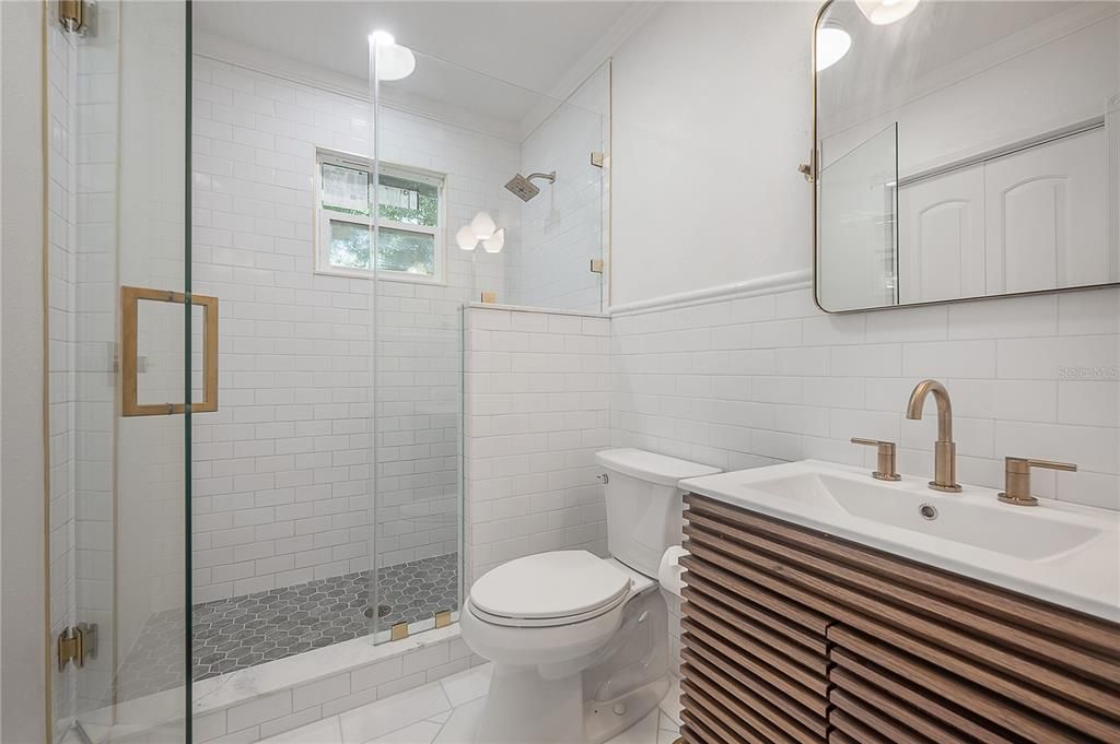 For Sale: $650,000 (4 beds, 2 baths, 1472 Square Feet)