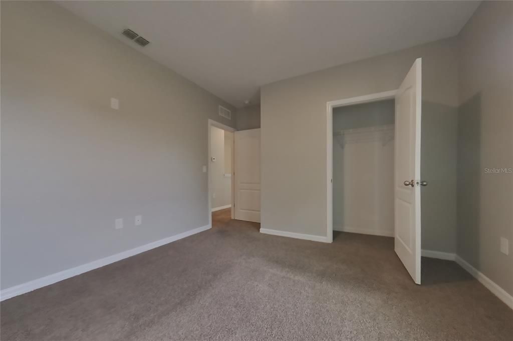 В аренду: $2,749 (5 спален, 3 ванн, 2696 Квадратных фут)