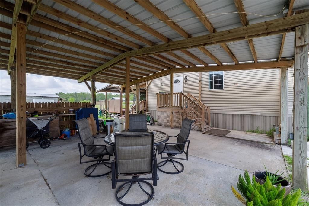 На продажу: $540,000 (4 спален, 2 ванн, 2250 Квадратных фут)