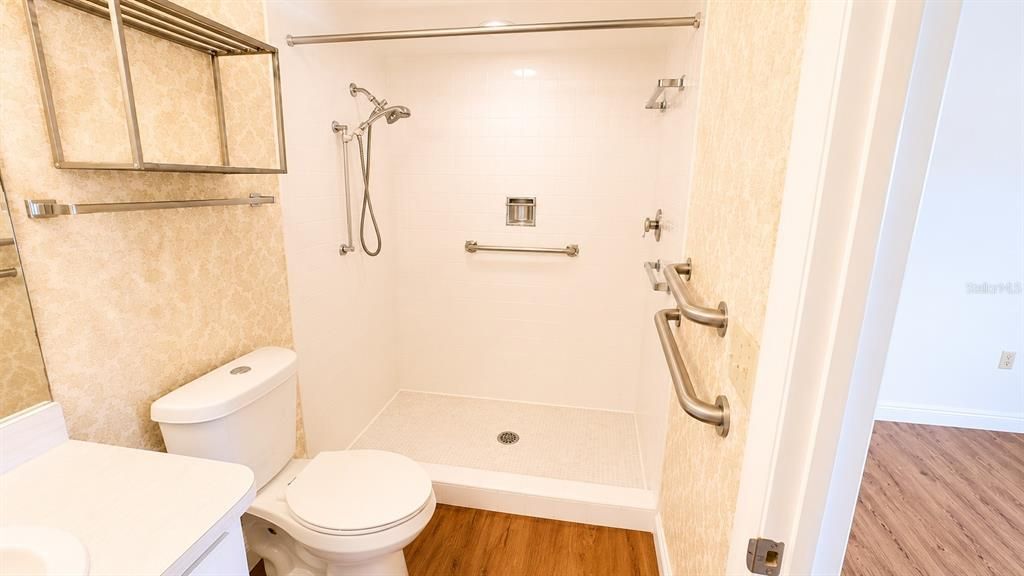 For Rent: $2,000 (2 beds, 2 baths, 1173 Square Feet)