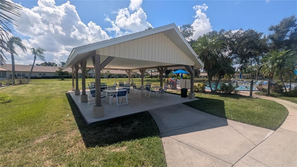 For Rent: $2,000 (2 beds, 2 baths, 1173 Square Feet)