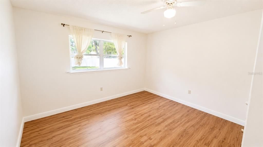 For Rent: $2,000 (2 beds, 2 baths, 1173 Square Feet)