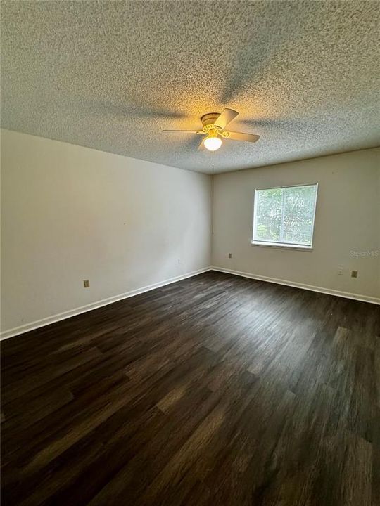 En Venta: $170,000 (3 camas, 2 baños, 1426 Pies cuadrados)