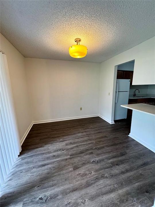 En Venta: $170,000 (3 camas, 2 baños, 1426 Pies cuadrados)