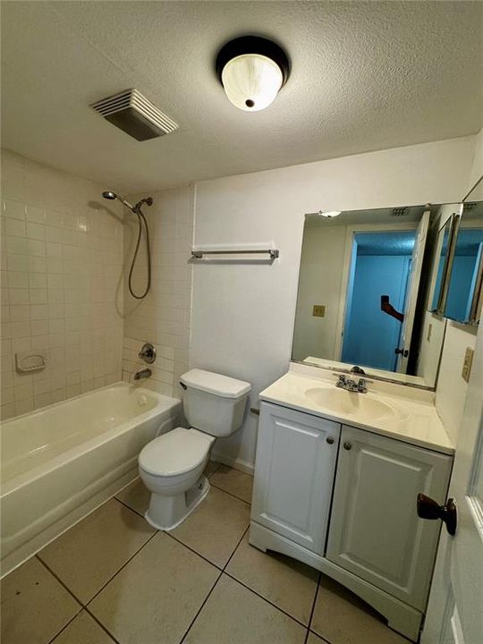 En Venta: $170,000 (3 camas, 2 baños, 1426 Pies cuadrados)
