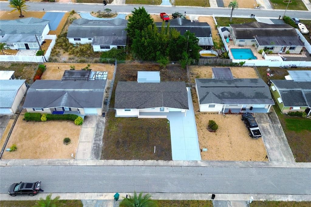 На продажу: $295,000 (3 спален, 2 ванн, 1081 Квадратных фут)