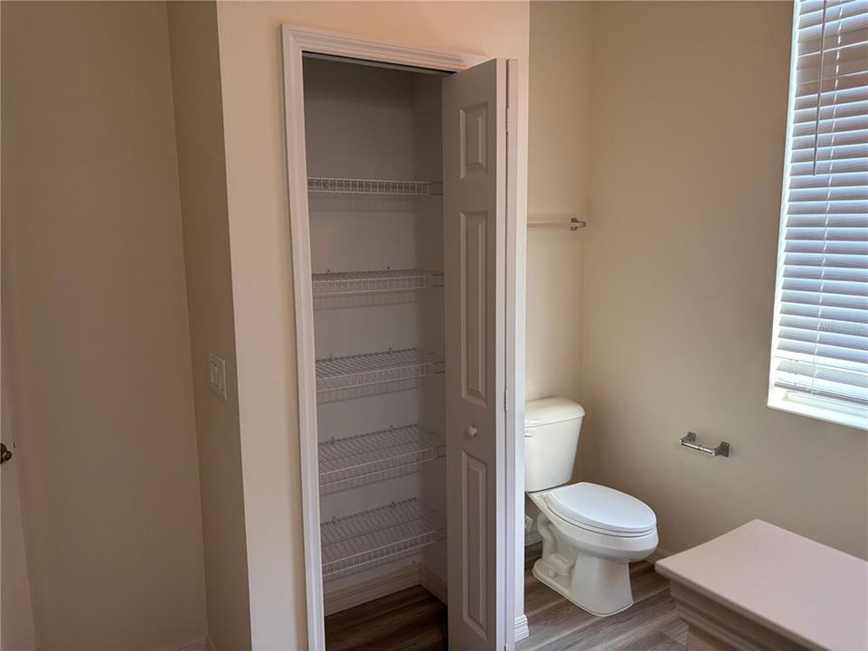 В аренду: $2,000 (3 спален, 2 ванн, 2000 Квадратных фут)