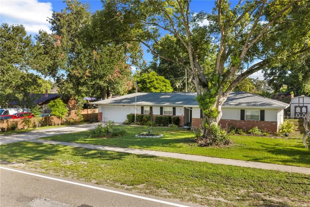 For Sale: $575,000 (0 beds, 0 baths, 2525 Square Feet)