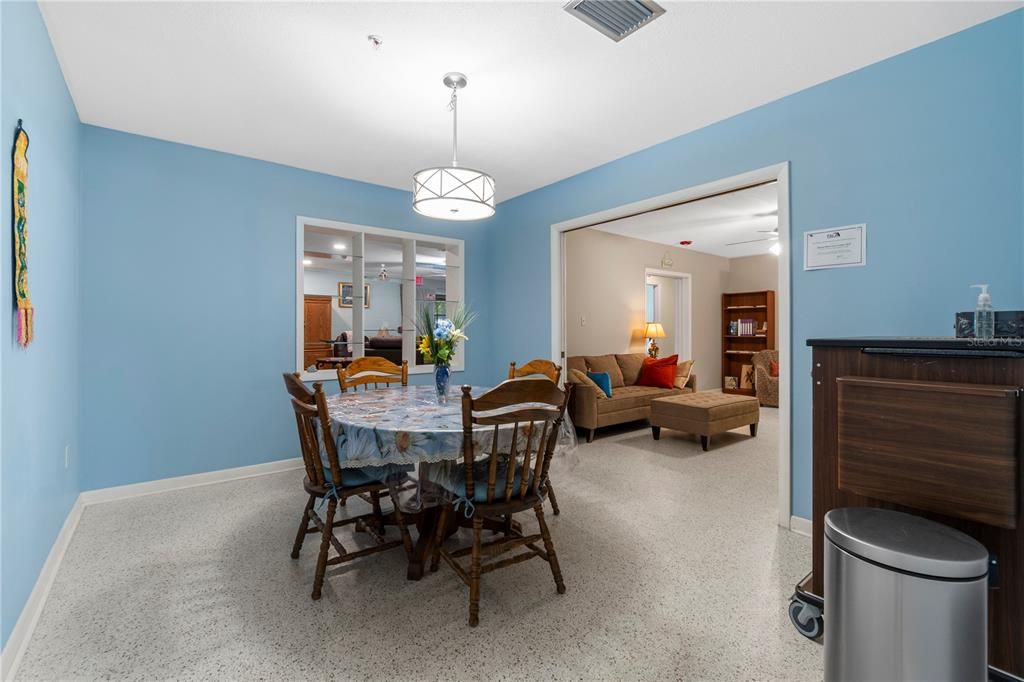 For Sale: $575,000 (0 beds, 0 baths, 2525 Square Feet)