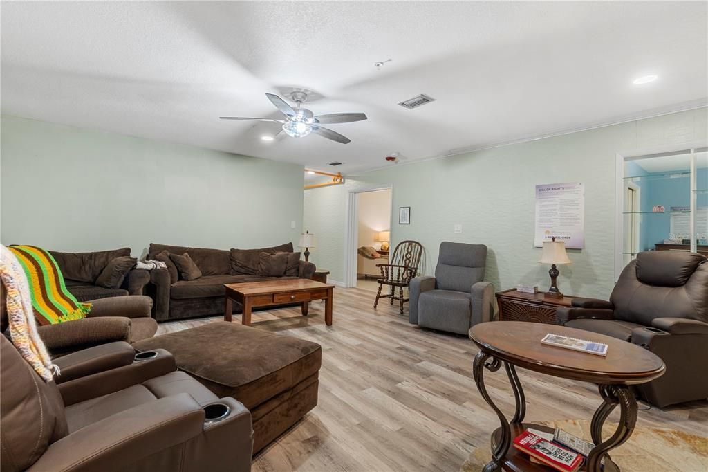 For Sale: $575,000 (0 beds, 0 baths, 2525 Square Feet)