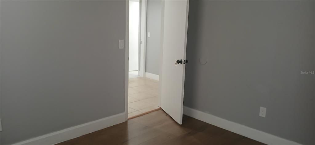 На продажу: $379,000 (4 спален, 2 ванн, 1631 Квадратных фут)