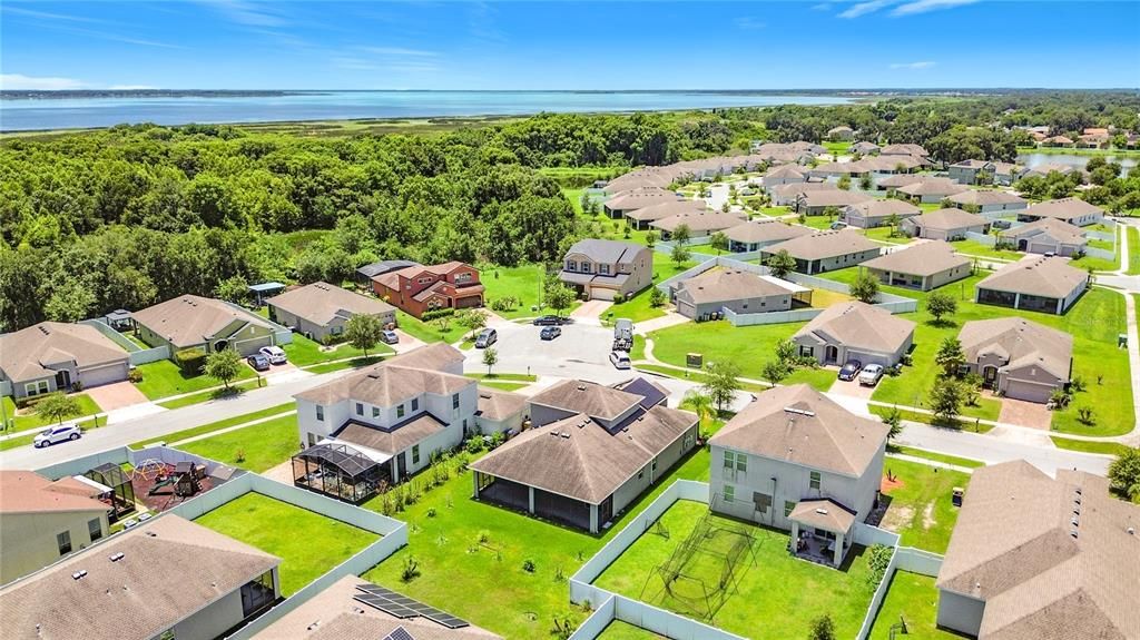 На продажу: $499,000 (4 спален, 3 ванн, 2319 Квадратных фут)