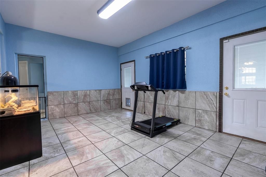 На продажу: $469,900 (3 спален, 2 ванн, 2475 Квадратных фут)