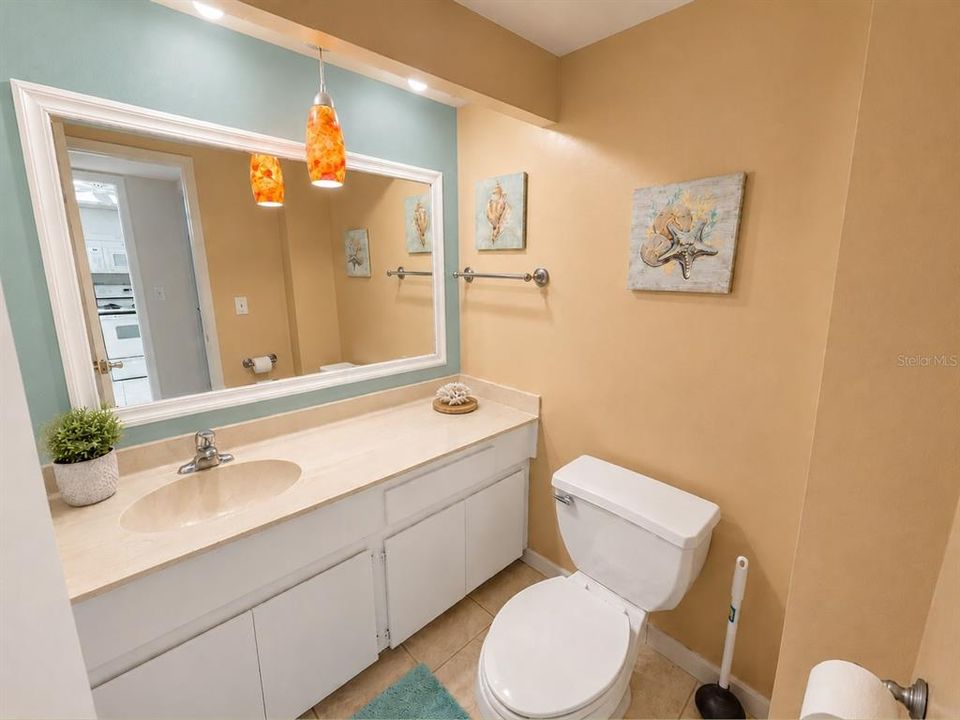 В аренду: $1,650 (1 спален, 1 ванн, 810 Квадратных фут)