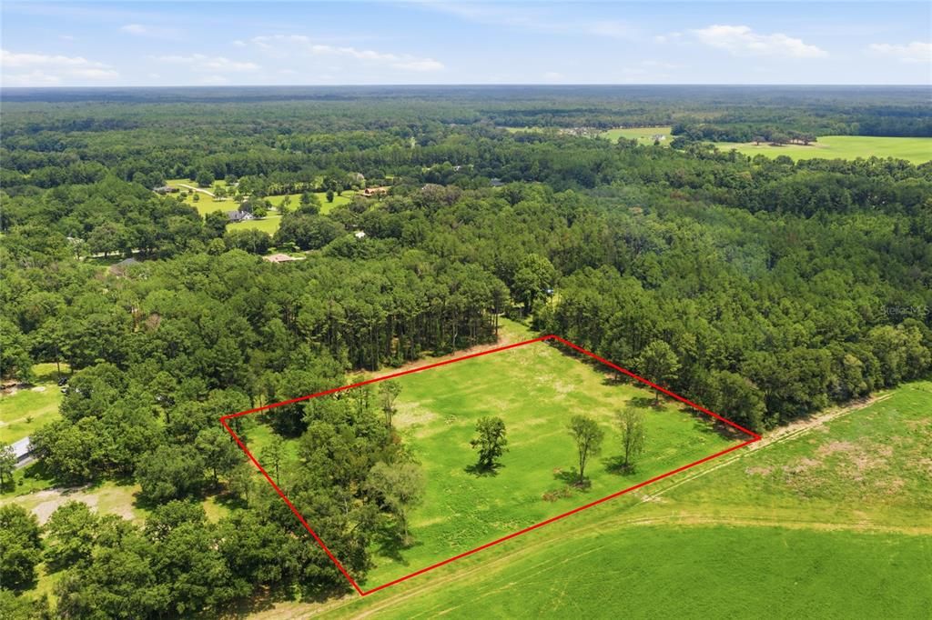 En Venta: $224,900 (5.00 acres)
