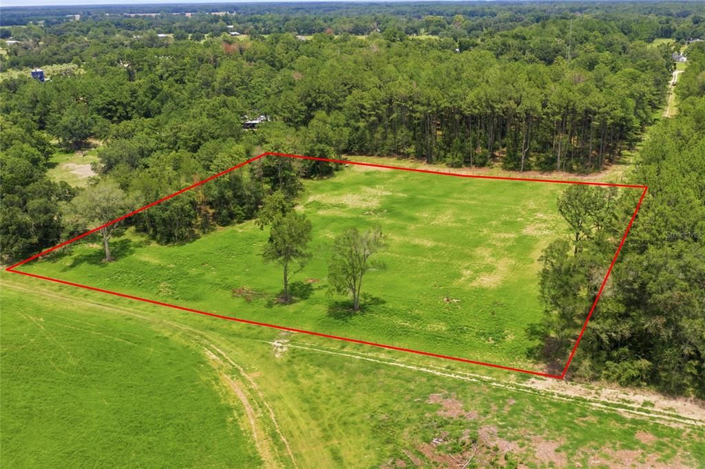En Venta: $224,900 (5.00 acres)