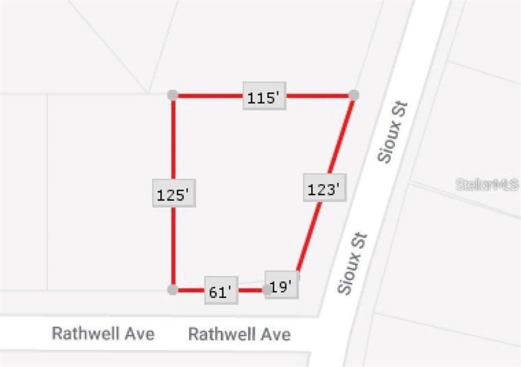 En Venta: $17,900 (0.28 acres)