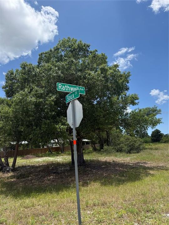 En Venta: $17,900 (0.28 acres)