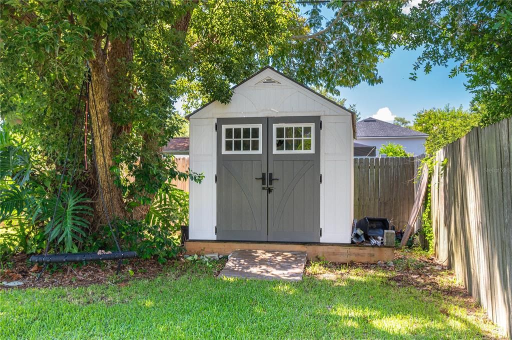 Active With Contract: $295,000 (3 beds, 1 baths, 1400 Square Feet)