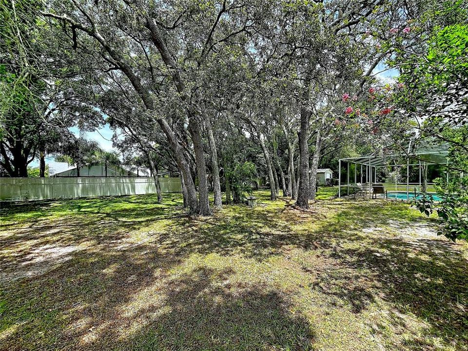 For Sale: $335,000 (3 beds, 2 baths, 2094 Square Feet)